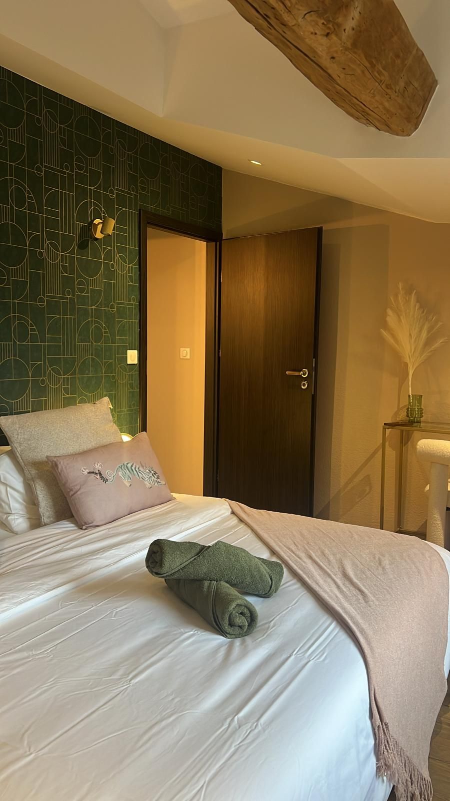 Bedroom — botanical wallpaper detail